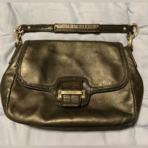 Coach F25206 Taylor Black Leather Shoulder Bag.